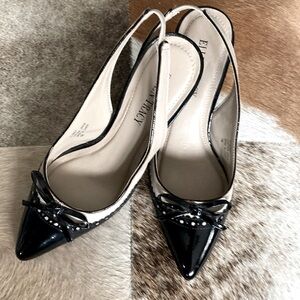 Ellen Tracy- Black and Tan Sling-back Spectator Toe Shies-Sz 7